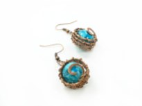 copper-wire-earrings-necklace-plastik-beads-wire-wrap-jewellery-unique-earrings-blue-beads-blue-jewellery-2