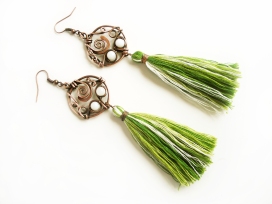green-earrings-white-copper-long-unique-elegant-summer-tassel-1